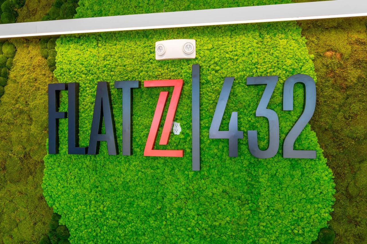 Flatz432 Apartments By Barsala Midland Ngoại thất bức ảnh
